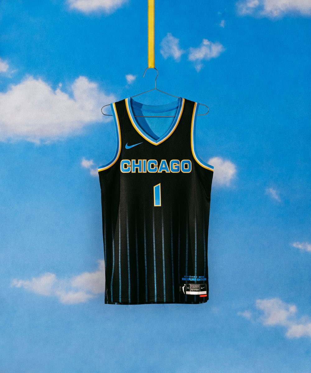 NikeNews_SP21_BB_WNBA_NIKE_HER_EDITION_NA_CHICAGO_EXPLORER_HERO_000324_original